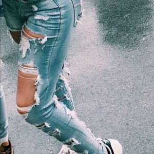 American Eagle Ripped Skinny Jeans